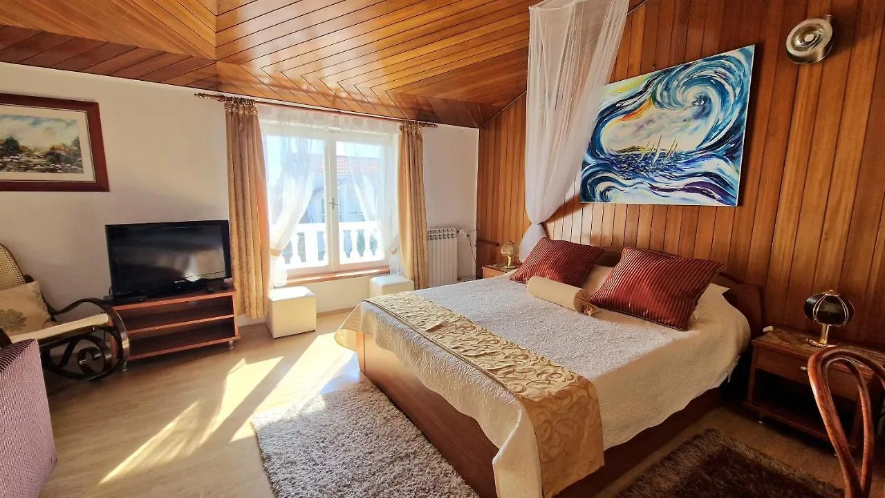 Guest House Villa Ines - Annex Zadar 3*,
