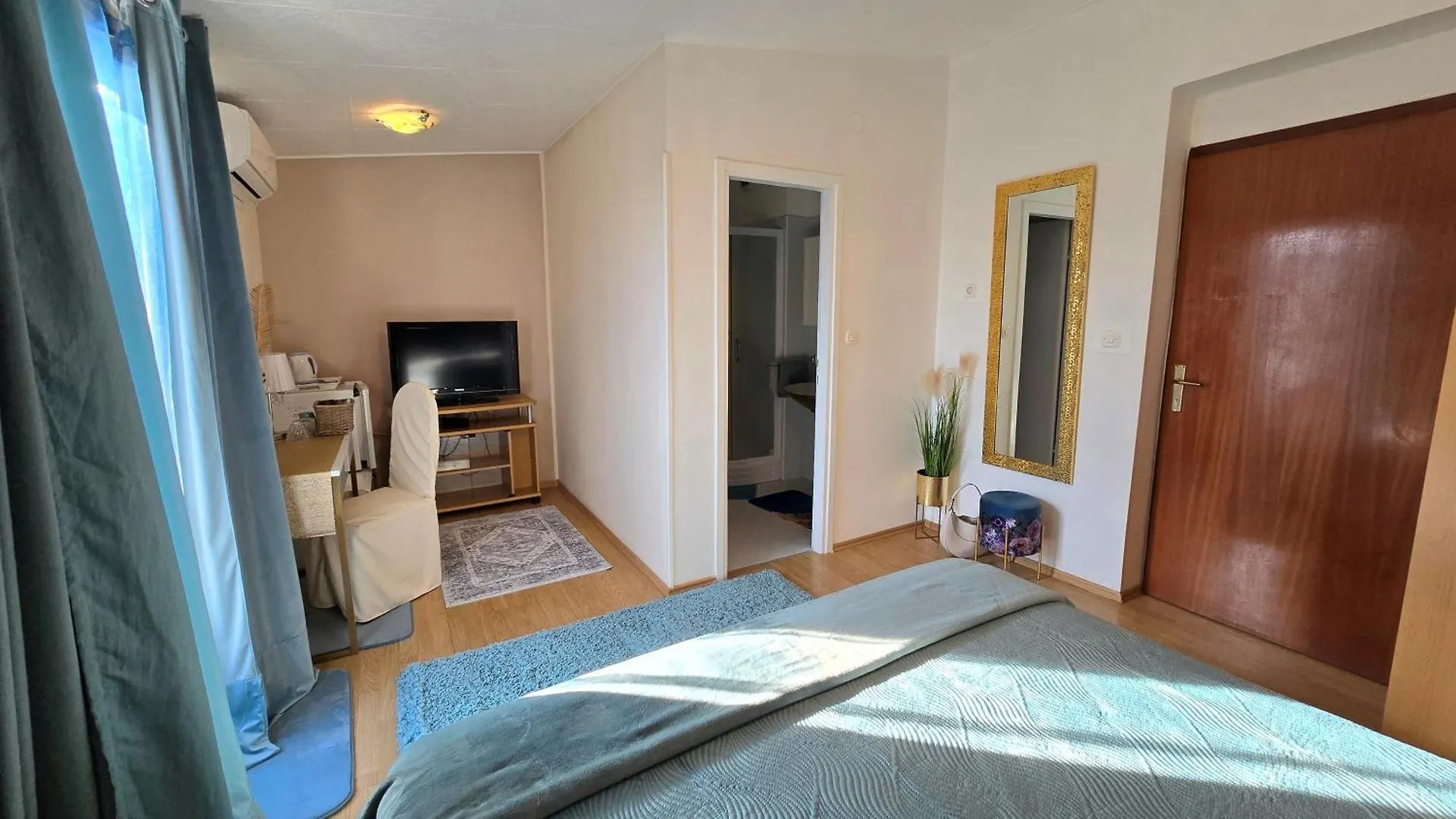 Couette-café Guest House Villa Ines - Annex Zadar
